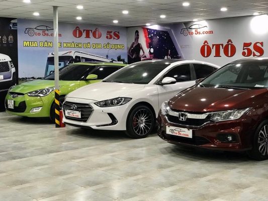 Thu mua xe ô tô đang trả góp ngân hàng giá cao
